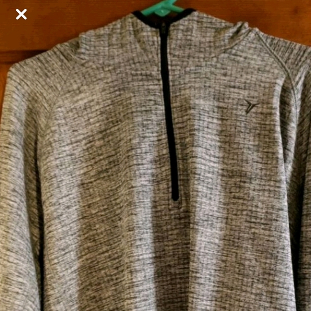 Old Navy mens athletic stretchable jacket